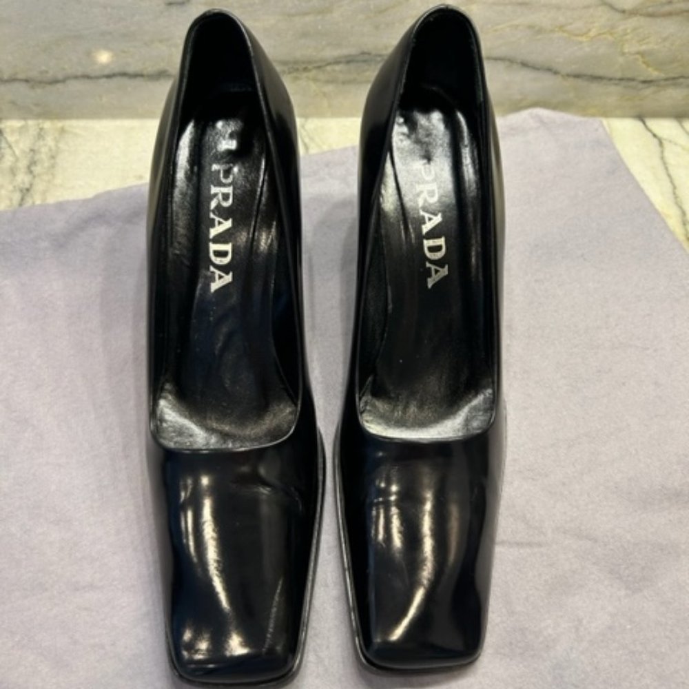 Vintage Prada 36.5 Black Heels